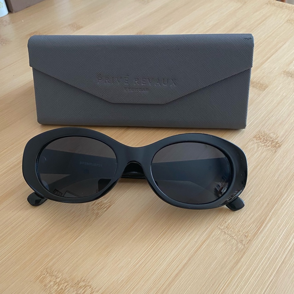 Black Oval Sunglasses